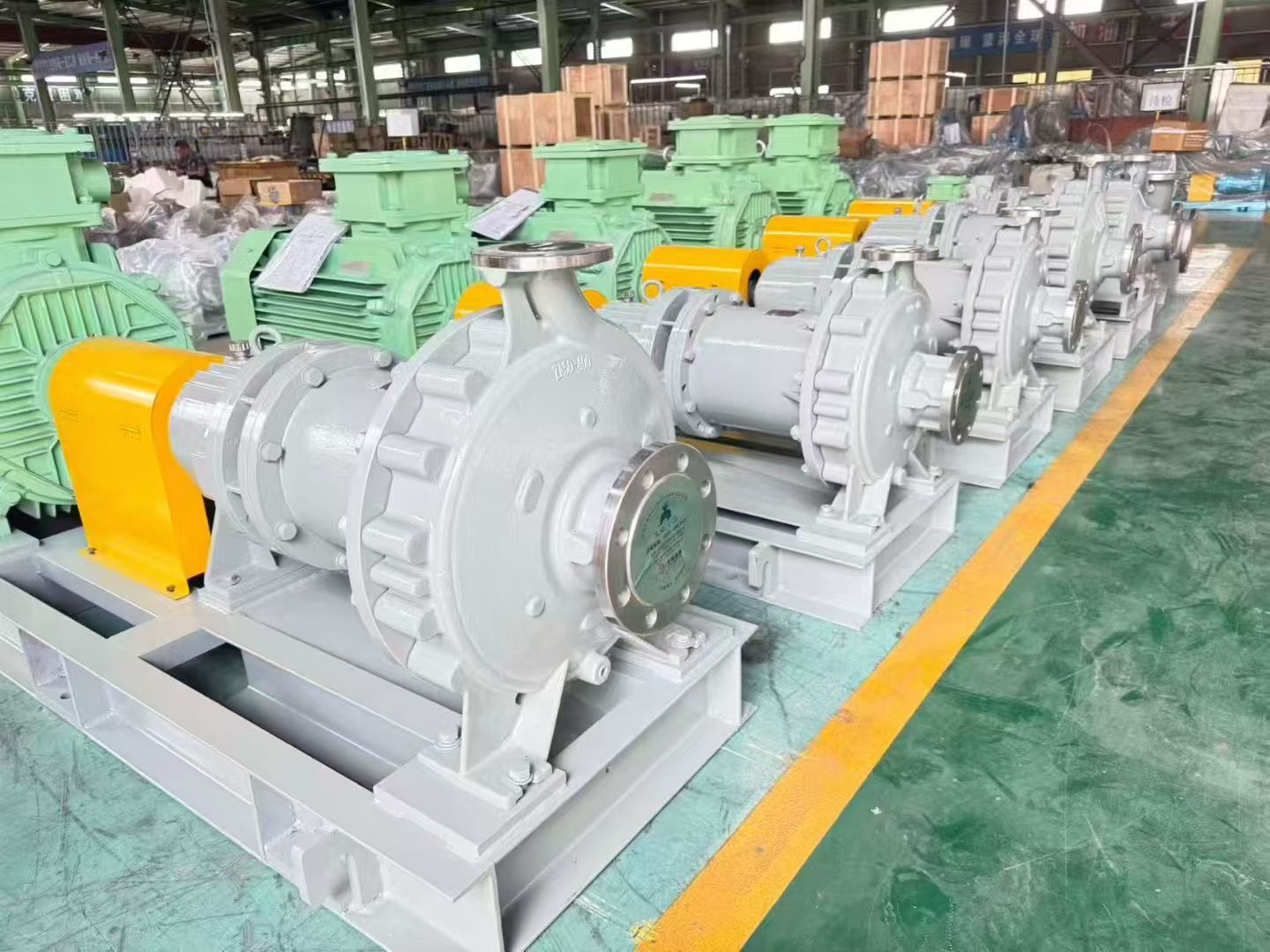 Análise e Medidas para Falhas em Mancais Deslizantes em Bombas Centrífugas Multiestágios